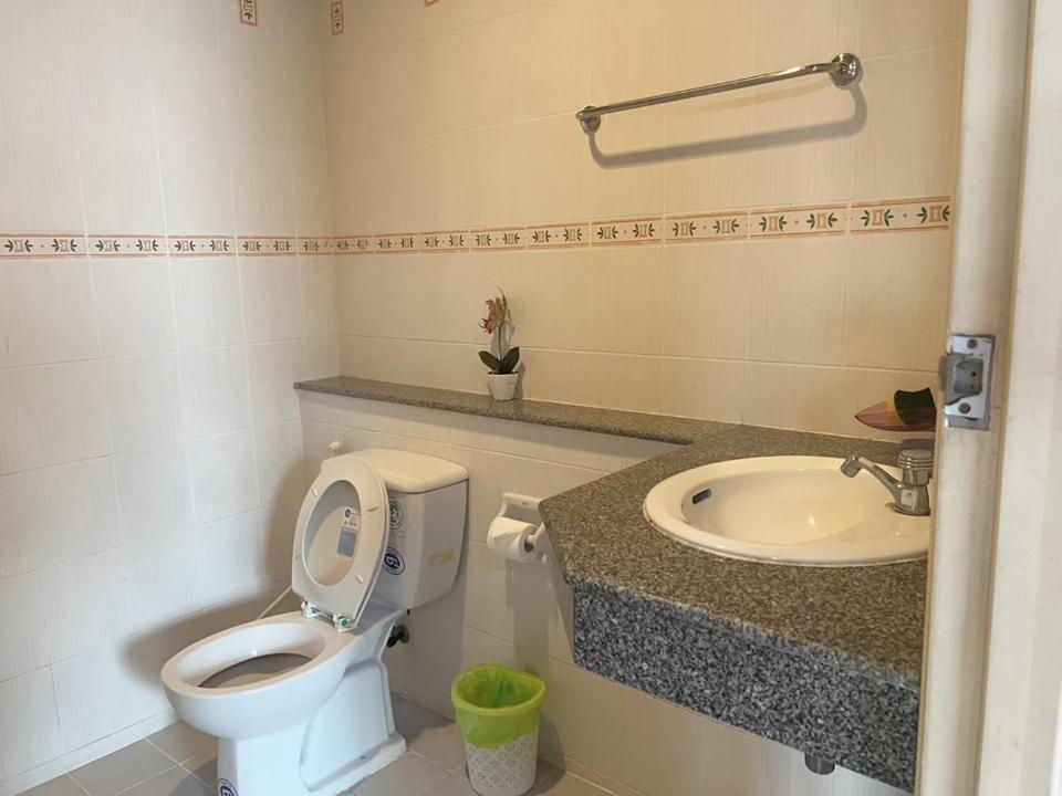 24 Hostel Donmuang بانكوك المظهر الخارجي الصورة
