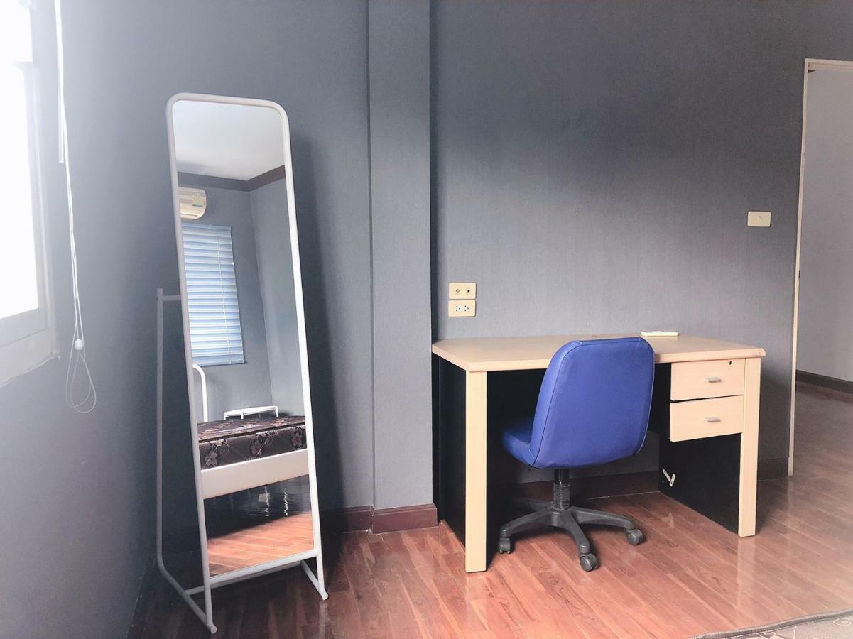 24 Hostel Donmuang بانكوك الغرفة الصورة